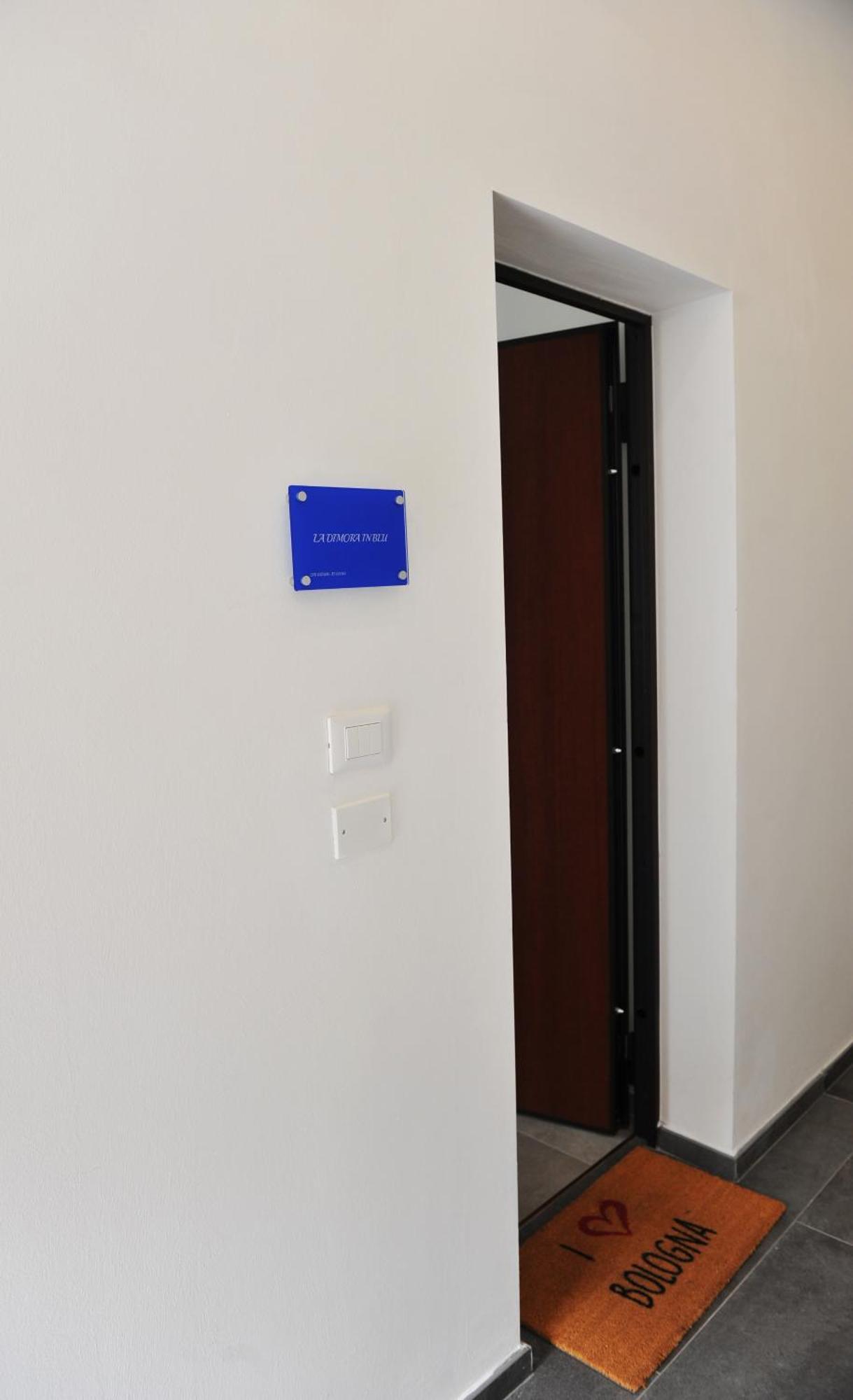 La Dimora In Blu Apartman Bologna Kültér fotó